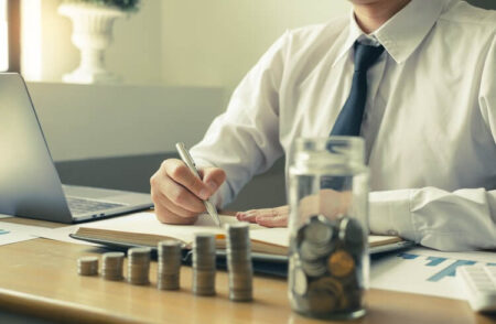 Year-End Bonus Pitfalls: 9 Common Mistakes to Avoid